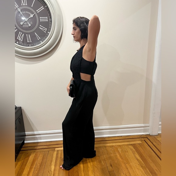 Xoxo lace cut out dressy jumpsuit - Picture 4 of 7